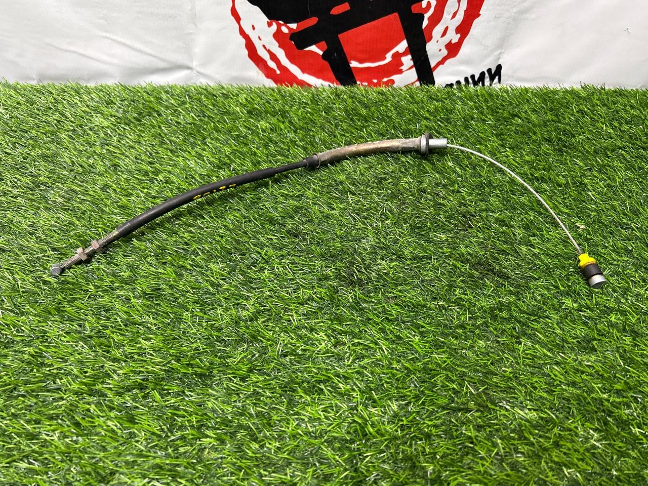 Тросик газа